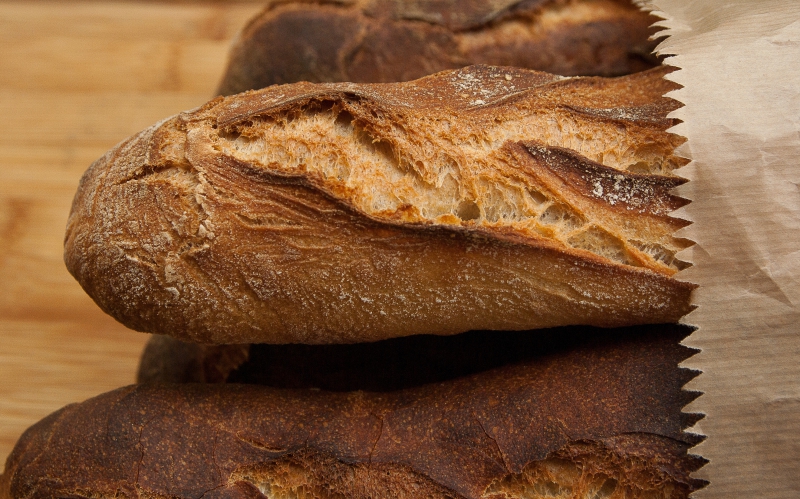 vente-LE CASTELLET-min_dish-food-baking-cuisine-bread-bakery-399077-pxhere.com